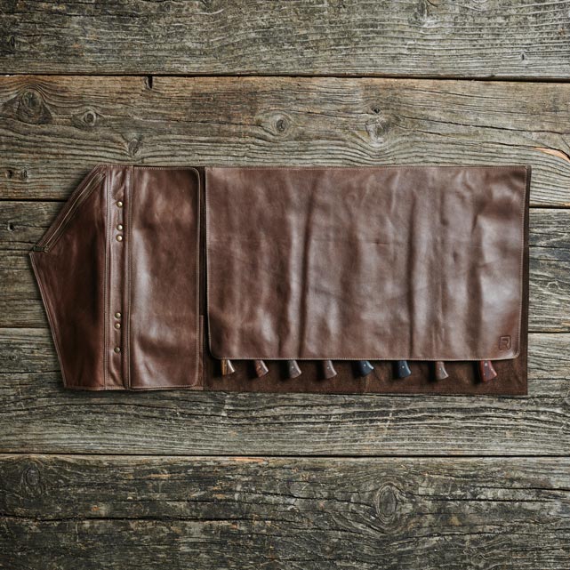 Messertasche Leder braun geschlossen