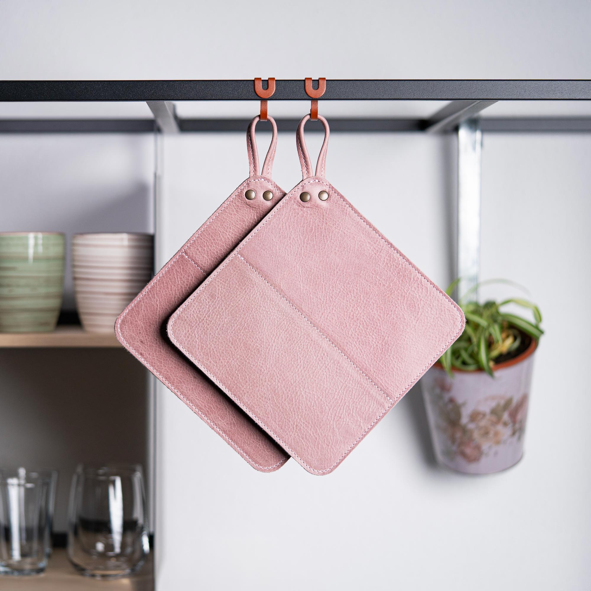 B-Selection Potholders